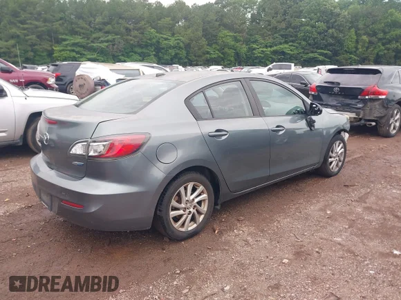 ✅ 2012 Mazda 3 i Grand Touring • VIN: JM1BL1W88C1647232 • Лот: 44997459. Опубліковано раніше на IAAI з пробігом 220 122 миль. Безкоштовний доступ до архіву аукціонних продажів зі США та докладний звіт про історію автомобіля на DreamBid. Зображення 4.