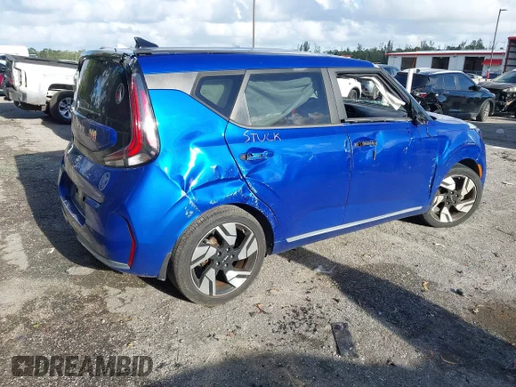 ✅ 2023 Kia Soul GT-Line • VIN: KNDJ53AU7P7191720 • Lot: 44845918. Wystawiony na IAAI z przebiegiem 20 847 mil. Bezpłatny archiwum sprzedaży aukcyjnych z USA i szczegółowy raport historii pojazdu na DreamBid. Zdjęcie 4.