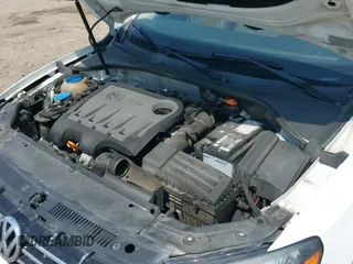 ✅ 2013 Volkswagen Passat SE • VIN: 1VWBN7A38DC132775 • Lot: 43208784. Listed on IAAI with 88,062 mi. Free auction sales archive from the USA and detailed vehicle history report at DreamBid. Image 19.