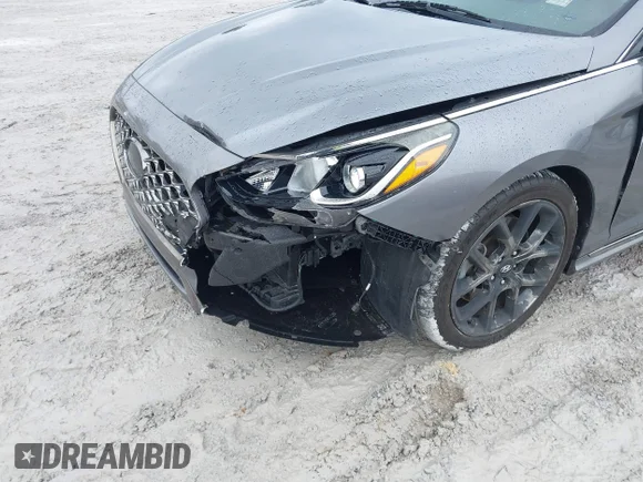 ✅ 2018 Hyundai Sonata Limited Plus • VIN: 5NPE34AB3JH669968 • Lot: 41621661. Wystawiony na IAAI z przebiegiem 83 445 mil. Bezpłatny archiwum sprzedaży aukcyjnych z USA i szczegółowy raport historii pojazdu na DreamBid. Zdjęcie 6.