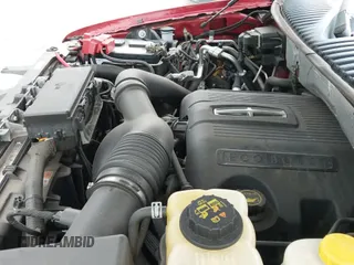 ✅ 2017 Lincoln Navigator Select • VIN: 5LMJJ2HT2HEL04952 • Lot: 42783630. Wystawiony na IAAI z przebiegiem 79 396 mil. Bezpłatny archiwum sprzedaży aukcyjnych z USA i szczegółowy raport historii pojazdu na DreamBid. Zdjęcie 20.