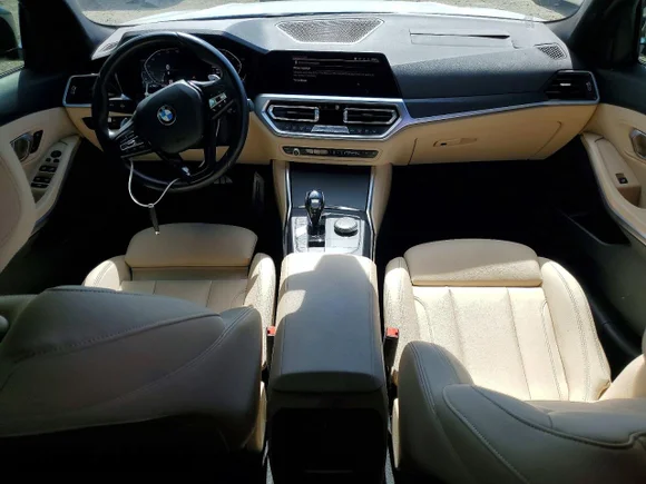 ✅ 2019 BMW 3 Series 330i • VIN: 3MW5R1J51K8B00402 • Lot: 45473746. Wystawiony na Copart z przebiegiem 66 618 mil. Bezpłatny archiwum sprzedaży aukcyjnych z USA i szczegółowy raport historii pojazdu na DreamBid. Zdjęcie 8.
