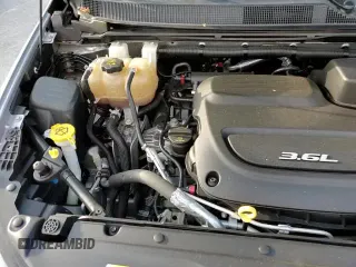 ✅ 2017 Chrysler Pacifica Touring L • VIN: 2C4RC1BG2HR609364 • Лот: 82614825. Опубликован ранее на Copart с пробегом 109 770 миль. Бесплатный доступ к архиву аукционных продаж из США и подробный отчёт об истории автомобиля на DreamBid. Изображение 16.