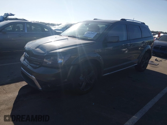✅ 2019 Dodge Journey Crossroad • VIN: 3C4PDCGG5KT803402 • Lot: 44077951. Wystawiony na IAAI z przebiegiem 124 065 mil. Bezpłatny archiwum sprzedaży aukcyjnych z USA i szczegółowy raport historii pojazdu na DreamBid. Zdjęcie 2.