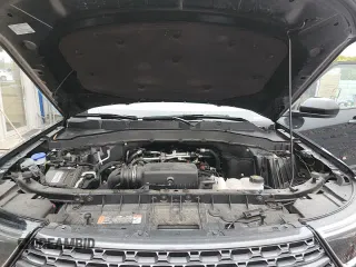 ✅ 2023 Ford Explorer XLT • VIN: 1FMSK7DH3PGB07858 • Lot: 86268285. Wystawiony na Copart z przebiegiem 19 209 mil. Bezpłatny archiwum sprzedaży aukcyjnych z USA i szczegółowy raport historii pojazdu na DreamBid. Zdjęcie 16.