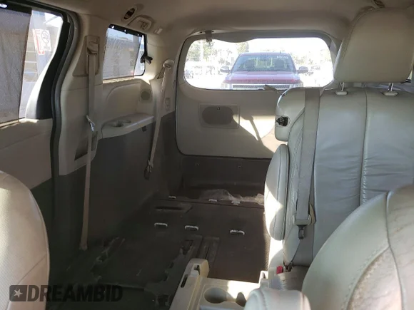 ✅ 2011 Toyota Sienna XLE • VIN: 5TDYK3DC8BS082157 • Lot: 78537315. Listed on Copart with Not provided. Free auction sales archive from the USA and detailed vehicle history report at DreamBid. Image 10.