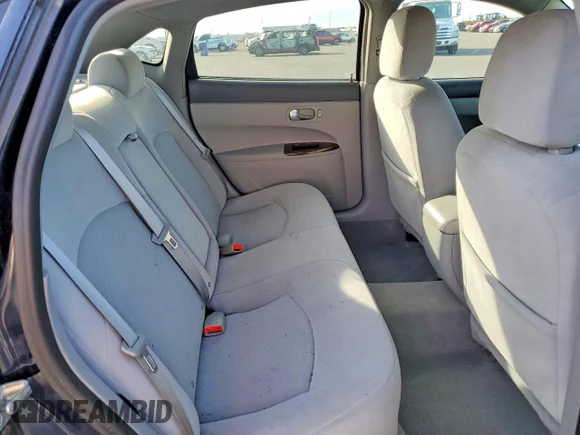 ✅ 2007 Buick LaCrosse CX • VIN: 2G4WC582671185010 • Lot: 75069215. Listed on Copart with 87,155 mi. Free auction sales archive from the USA and detailed vehicle history report at DreamBid. Image 10.