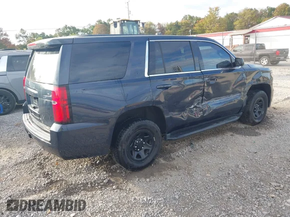✅ 2019 Chevrolet Tahoe Commercial • VIN: 1GNSKDEC4KR236430 • Lot: 43329084. Wystawiony na IAAI z przebiegiem 119 825 mil. Bezpłatny archiwum sprzedaży aukcyjnych z USA i szczegółowy raport historii pojazdu na DreamBid. Zdjęcie 4.