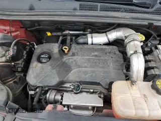 ✅ 2019 Buick Encore Essence • VIN: KL4CJGSM9KB864131 • Lot: 89704535. Listed on Copart with 48,832 mi. Free auction sales archive from the USA and detailed vehicle history report at DreamBid. Image 15.