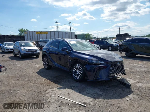 ✅ 2023 Lexus RX 350 • VIN: 2T2BAMCA1PC029827 • Lot: 42302014. Wystawiony na IAAI z przebiegiem 13 766 mil. Bezpłatny archiwum sprzedaży aukcyjnych z USA i szczegółowy raport historii pojazdu na DreamBid. Zdjęcie 1.