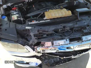 ✅ 2018 Lincoln Navigator Reserve • VIN: 5LMJJ3LT3JEL18815 • Lot: 66719805. Listed on Copart with 104,380 mi. Free auction sales archive from the USA and detailed vehicle history report at DreamBid. Image 17.