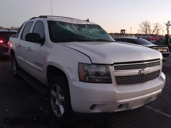 ✅ 2008 Chevrolet Avalanche 1LT • VIN: 3GNFK12338G239946 • Лот: 43812690. Опубликован ранее на IAAI с пробегом 223 627 миль. Бесплатный доступ к архиву аукционных продаж из США и подробный отчёт об истории автомобиля на DreamBid. Изображение 1.
