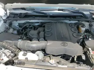 ✅ 2019 Toyota 4Runner SR5 • VIN: JTEZU5JR9K5191828 • Лот: 67321685. Опубликован ранее на Copart с пробегом 65 461 миль. Бесплатный доступ к архиву аукционных продаж из США и подробный отчёт об истории автомобиля на DreamBid. Изображение 15.