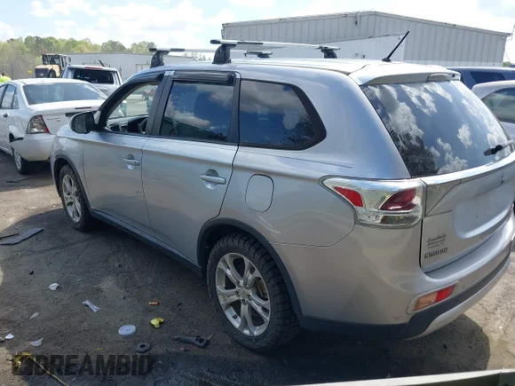✅ 2015 Mitsubishi Outlander SE • VIN: JA4AZ3A37FZ004629 • Lot: 44746036. Wystawiony na IAAI z przebiegiem 121 245 mil. Bezpłatny archiwum sprzedaży aukcyjnych z USA i szczegółowy raport historii pojazdu na DreamBid. Zdjęcie 3.