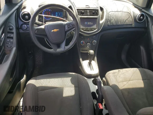 ✅ 2016 Chevrolet Trax LS • VIN: KL7CJKSB4GB609608 • Lot: 49166616. Wystawiony na Copart z przebiegiem 113 990 mil. Bezpłatny archiwum sprzedaży aukcyjnych z USA i szczegółowy raport historii pojazdu na DreamBid. Zdjęcie 8.