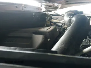 ✅ 2018 Ford Expedition Platinum • VIN: 1FMJU1MT0JEA17125 • Lot: 42907228. Wystawiony na IAAI z przebiegiem 112 269 mil. Bezpłatny archiwum sprzedaży aukcyjnych z USA i szczegółowy raport historii pojazdu na DreamBid. Zdjęcie 19.