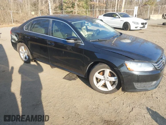 ✅ 2014 Volkswagen Passat SE • VIN: 1VWBP7A39EC016965 • Lot: 44106304. Listed on IAAI with 120,291 mi. Free auction sales archive from the USA and detailed vehicle history report at DreamBid. Image 1.