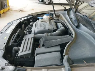 ✅ 2015 Volkswagen Passat S • VIN: 1VWAT7A33FC028442 • Lot: 42754557. Wystawiony na IAAI z przebiegiem 192 567 mil. Bezpłatny archiwum sprzedaży aukcyjnych z USA i szczegółowy raport historii pojazdu na DreamBid. Zdjęcie 13.