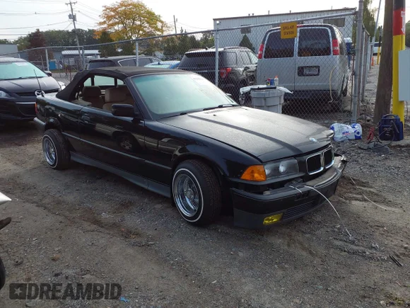 ✅ 1994 BMW 3 Series 325i • VIN: WBABJ6326RJD32702 • Lot: 43298628. Listed on IAAI with 146,119 mi. Free auction sales archive from the USA and detailed vehicle history report at DreamBid. Image 1.