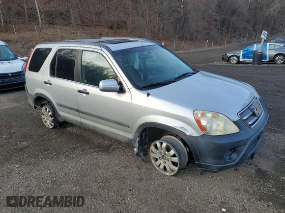 ✅ 2005 Honda CR-V EX • VIN: SHSRD78875U331643 • Лот: 73246245. Опубліковано раніше на Copart з пробігом 176 647 миль. Безкоштовний доступ до архіву аукціонних продажів зі США та докладний звіт про історію автомобіля на DreamBid. Зображення 4.