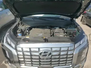 2025 Hyundai Palisade Calligraphy with VIN KM8R7DGE9SU853662, listed as a Copart auction lot 65620135 with 1,655 mi miles and Salvage title. Bid and sale history available at DreamBid. Image 14.