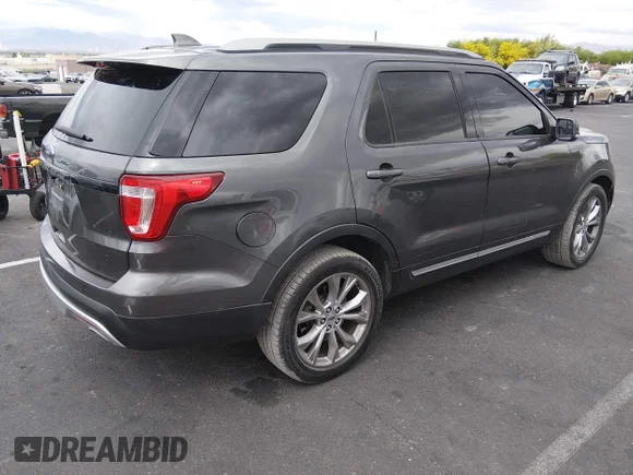 ✅ 2017 Ford Explorer XLT • VIN: 1FM5K8D8XHGB71190 • Лот: 44752992. Опубликован ранее на IAAI с пробегом 120 838 миль. Бесплатный доступ к архиву аукционных продаж из США и подробный отчёт об истории автомобиля на DreamBid. Изображение 4.