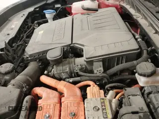 ✅ 2023 Kia Niro EX Touring • VIN: KNDCR3LE0P5079839 • Lot: 41415113. Wystawiony na IAAI z przebiegiem 52 799 mil. Bezpłatny archiwum sprzedaży aukcyjnych z USA i szczegółowy raport historii pojazdu na DreamBid. Zdjęcie 19.