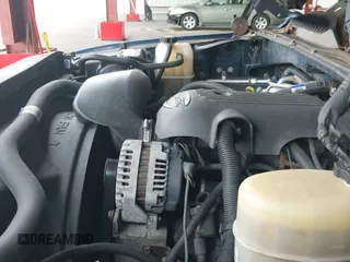 ✅ 2001 Chevrolet Silverado 2500HD LS • VIN: 1GCHK29UX1E301569 • Лот: 43145027. Опубликован ранее на IAAI с пробегом 224 257 миль. Бесплатный доступ к архиву аукционных продаж из США и подробный отчёт об истории автомобиля на DreamBid. Изображение 13.