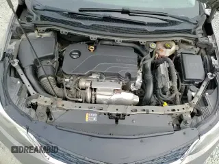 ✅ 2018 Chevrolet Cruze LT • VIN: 1G1BE5SMXJ7246580 • Lot: 81863505. Listed on Copart with 93,506 mi. Free auction sales archive from the USA and detailed vehicle history report at DreamBid. Image 15.