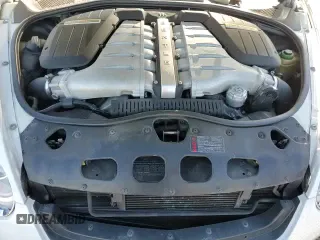 ✅ 2008 Bentley Continental GT • VIN: SCBCR73W38C055292 • Лот: 82357494. Опубликован ранее на Copart с пробегом 63 325 миль. Бесплатный доступ к архиву аукционных продаж из США и подробный отчёт об истории автомобиля на DreamBid. Изображение 13.