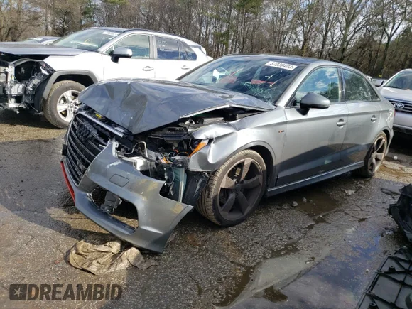 ✅ 2016 Audi A3 Premium • VIN: WAUB8GFFXG1111498 • Lot: 37039403. Wystawiony na Copart z przebiegiem 85 955 mil. Bezpłatny archiwum sprzedaży aukcyjnych z USA i szczegółowy raport historii pojazdu na DreamBid. Zdjęcie 1.