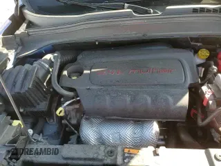 ✅ 2021 Jeep Renegade 80th Anniversary • VIN: ZACNJDBB8MPM64773 • Лот: 89914725. Опубликован ранее на Copart с пробегом 24 122 миль. Бесплатный доступ к архиву аукционных продаж из США и подробный отчёт об истории автомобиля на DreamBid. Изображение 13.