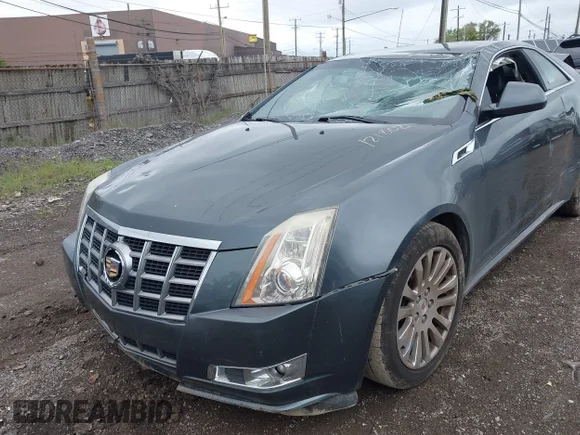 ✅ 2012 Cadillac CTS Performance • VIN: 1G6DL1E32C0121802 • Lot: 42336078. Wystawiony na IAAI z przebiegiem 177 625 mil. Bezpłatny archiwum sprzedaży aukcyjnych z USA i szczegółowy raport historii pojazdu na DreamBid. Zdjęcie 6.