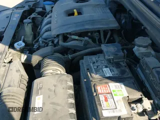 ✅ 2017 Hyundai Elantra Value Edition • VIN: 5NPD84LF7HH080526 • Lot: 43423273. Listed on IAAI with 120,311 mi. Free auction sales archive from the USA and detailed vehicle history report at DreamBid. Image 18.