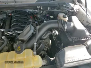 ✅ 2018 Ford F-150 XL • VIN: 1FTMF1E5XJKC73964 • Lot: 67763745. Wystawiony na Copart z przebiegiem 127 924 mil. Bezpłatny archiwum sprzedaży aukcyjnych z USA i szczegółowy raport historii pojazdu na DreamBid. Zdjęcie 15.