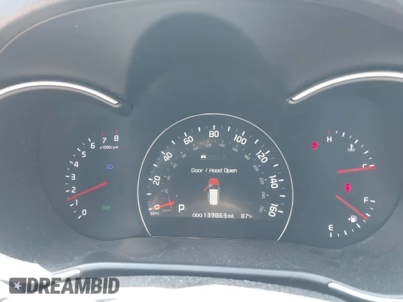 ✅ 2015 Kia Sorento SX Limited • VIN: 5XYKWDA70FG627133 • Lot: 45148043. Wystawiony na IAAI z przebiegiem 139 863 mil. Bezpłatny archiwum sprzedaży aukcyjnych z USA i szczegółowy raport historii pojazdu na DreamBid. Zdjęcie 7.