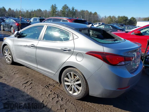 ✅ 2015 Hyundai Elantra Limited • VIN: KMHDH4AE1FU225021 • Lot: 44524556. Wystawiony na IAAI z przebiegiem 123 225 mil. Bezpłatny archiwum sprzedaży aukcyjnych z USA i szczegółowy raport historii pojazdu na DreamBid. Zdjęcie 3.