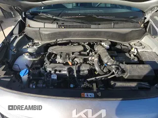 ✅ 2024 Kia Seltos SX • VIN: KNDETCA73R7606827 • Lot: 90103145. Wystawiony na Copart z przebiegiem 11 136 mil. Bezpłatny archiwum sprzedaży aukcyjnych z USA i szczegółowy raport historii pojazdu na DreamBid. Zdjęcie 14.