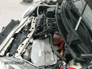 ✅ 2018 Toyota Prius One • VIN: JTDKDTB33J1618298 • Lot: 42142736. Listed on IAAI with 101,981 mi. Free auction sales archive from the USA and detailed vehicle history report at DreamBid. Image 20.