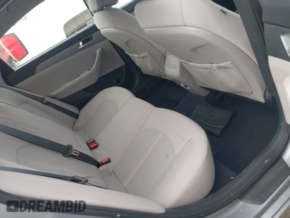 ✅ 2015 Hyundai Sonata SE • VIN: 5NPE24AFXFH147609 • Lot: 44764718. Wystawiony na IAAI z przebiegiem 134 330 mil. Bezpłatny archiwum sprzedaży aukcyjnych z USA i szczegółowy raport historii pojazdu na DreamBid. Zdjęcie 8.