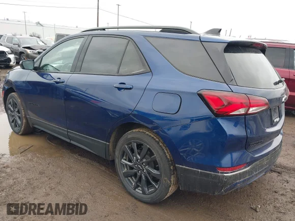 ✅ 2022 Chevrolet Equinox RS • VIN: 3GNAXWEV2NS235837 • Lot: 44608846. Wystawiony na IAAI z przebiegiem 45 846 mil. Bezpłatny archiwum sprzedaży aukcyjnych z USA i szczegółowy raport historii pojazdu na DreamBid. Zdjęcie 3.