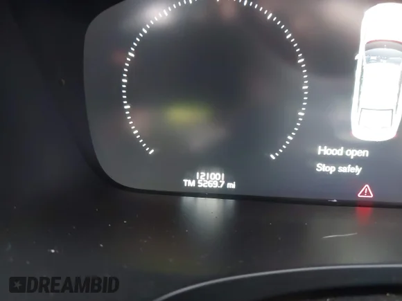 ✅ 2017 Volvo S90 Momentum • VIN: YV1102AK3H1006469 • Лот: 41795564. Опубликован ранее на IAAI с пробегом 121 001 миль. Бесплатный доступ к архиву аукционных продаж из США и подробный отчёт об истории автомобиля на DreamBid. Изображение 7.