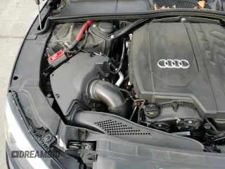 ✅ 2023 Audi A5 Cabriolet S line Prestige • VIN: WAU5AGF58PN000689 • Lot: 90525335. Wystawiony na Copart z przebiegiem 54 338 mil. Bezpłatny archiwum sprzedaży aukcyjnych z USA i szczegółowy raport historii pojazdu na DreamBid. Zdjęcie 13.