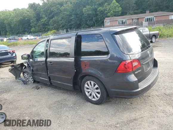 ✅ 2012 Volkswagen Routan SE • VIN: 2C4RVABGXCR391550 • Lot: 62004685. Wystawiony na Copart z przebiegiem 77 643 mil. Bezpłatny archiwum sprzedaży aukcyjnych z USA i szczegółowy raport historii pojazdu na DreamBid. Zdjęcie 2.