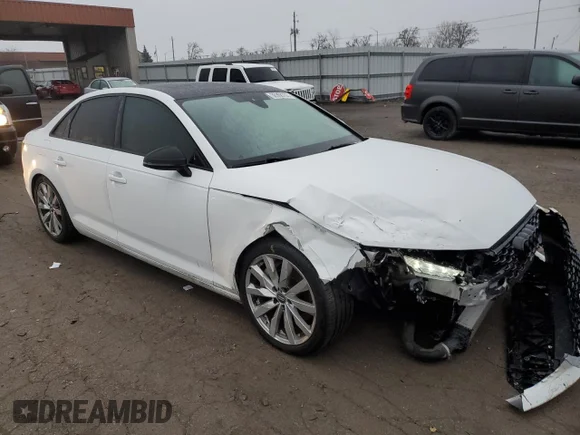 ✅ 2017 Audi A4 Premium • VIN: WAUGNAF45HN005657 • Lot: 36308703. Wystawiony na Copart z przebiegiem 78 261 mil. Bezpłatny archiwum sprzedaży aukcyjnych z USA i szczegółowy raport historii pojazdu na DreamBid. Zdjęcie 4.
