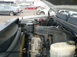 ✅ 2013 Chevrolet Silverado 2500HD Work Truck • VIN: 1GC2KVCG0DZ347760 • Lot: 41652339. Wystawiony na IAAI z przebiegiem 130 873 mil. Bezpłatny archiwum sprzedaży aukcyjnych z USA i szczegółowy raport historii pojazdu na DreamBid. Zdjęcie 19.