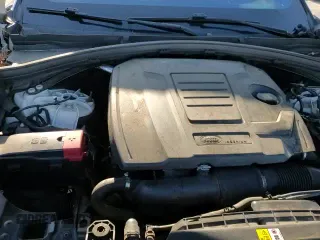 ✅ 2019 Land Rover Range Rover Velar S • VIN: SALYB2EX7KA209143 • Lot: 91704285. Wystawiony na Copart z przebiegiem 111 173 mil. Bezpłatny archiwum sprzedaży aukcyjnych z USA i szczegółowy raport historii pojazdu na DreamBid. Zdjęcie 14.