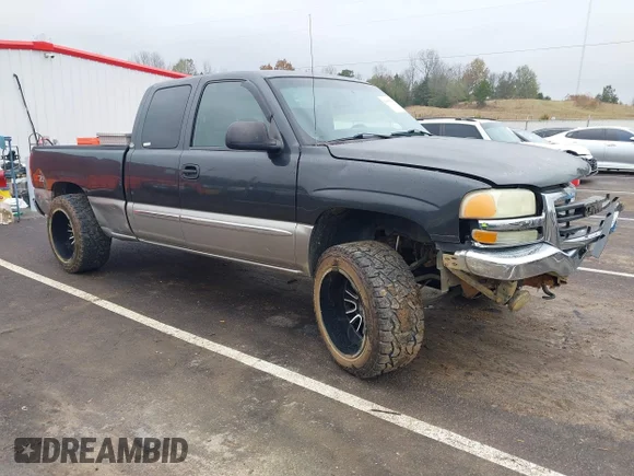 ✅ 2003 GMC Sierra 1500 SLE • VIN: 2GTEK19T431282090 • Lot: 43858595. Listed on IAAI with 231,936 mi. Free auction sales archive from the USA and detailed vehicle history report at DreamBid. Image 1.