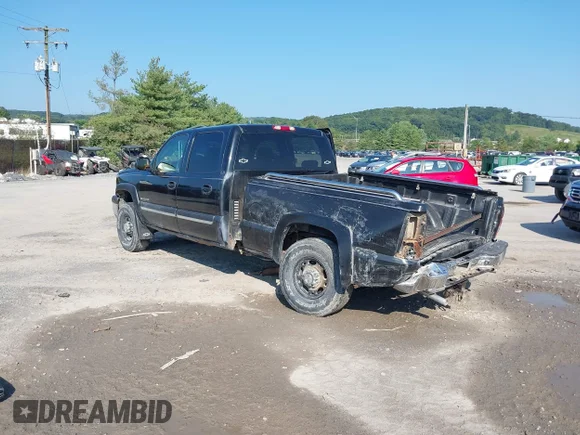 ✅ 2003 Chevrolet Silverado 1500HD LS • VIN: 1GCGK13U93F160456 • Lot: 42987203. Wystawiony na IAAI z przebiegiem 214 952 mil. Bezpłatny archiwum sprzedaży aukcyjnych z USA i szczegółowy raport historii pojazdu na DreamBid. Zdjęcie 3.
