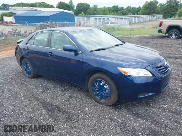 ✅ 2007 Toyota Camry LE • VIN: 4T1BE46K97U171483 • Лот: 45174098. Опубликован ранее на IAAI с пробегом 130 406 миль. Бесплатный доступ к архиву аукционных продаж из США и подробный отчёт об истории автомобиля на DreamBid. Изображение 1.